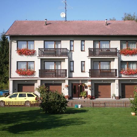 Apartman Orlik Nad Vltavou Εξωτερικό φωτογραφία